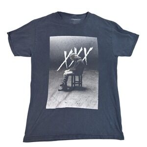 XXXTENTACION Shirt Mens Medium Black Graphic Tee XXX Seated Photo Rap Hip Hop